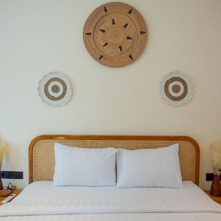 Susurro Villas Kuta  Exterior photo