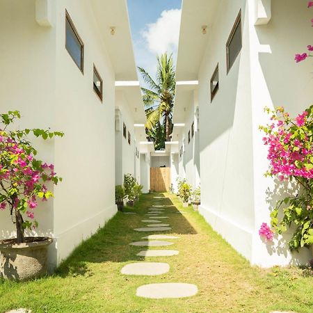 Susurro Villas Kuta  Exterior photo
